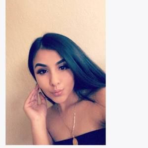 Meet your Posher, Fatima